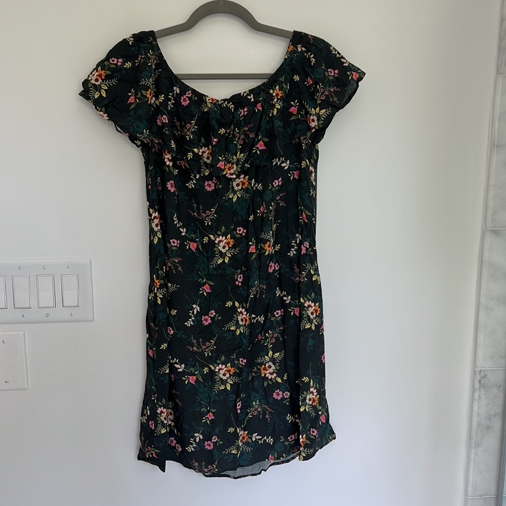 Floral off the shoulder dress - Picture 3 of 3